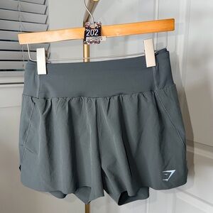 202. Gymshark Speed Shorts in Dark Grey